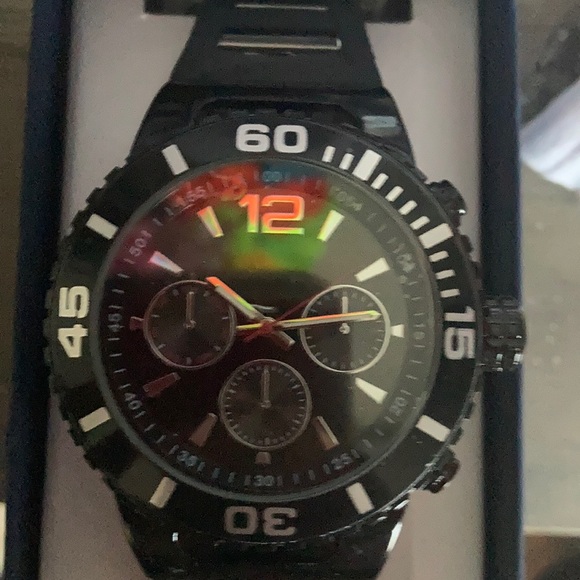 Watch - Picture 7 of 7